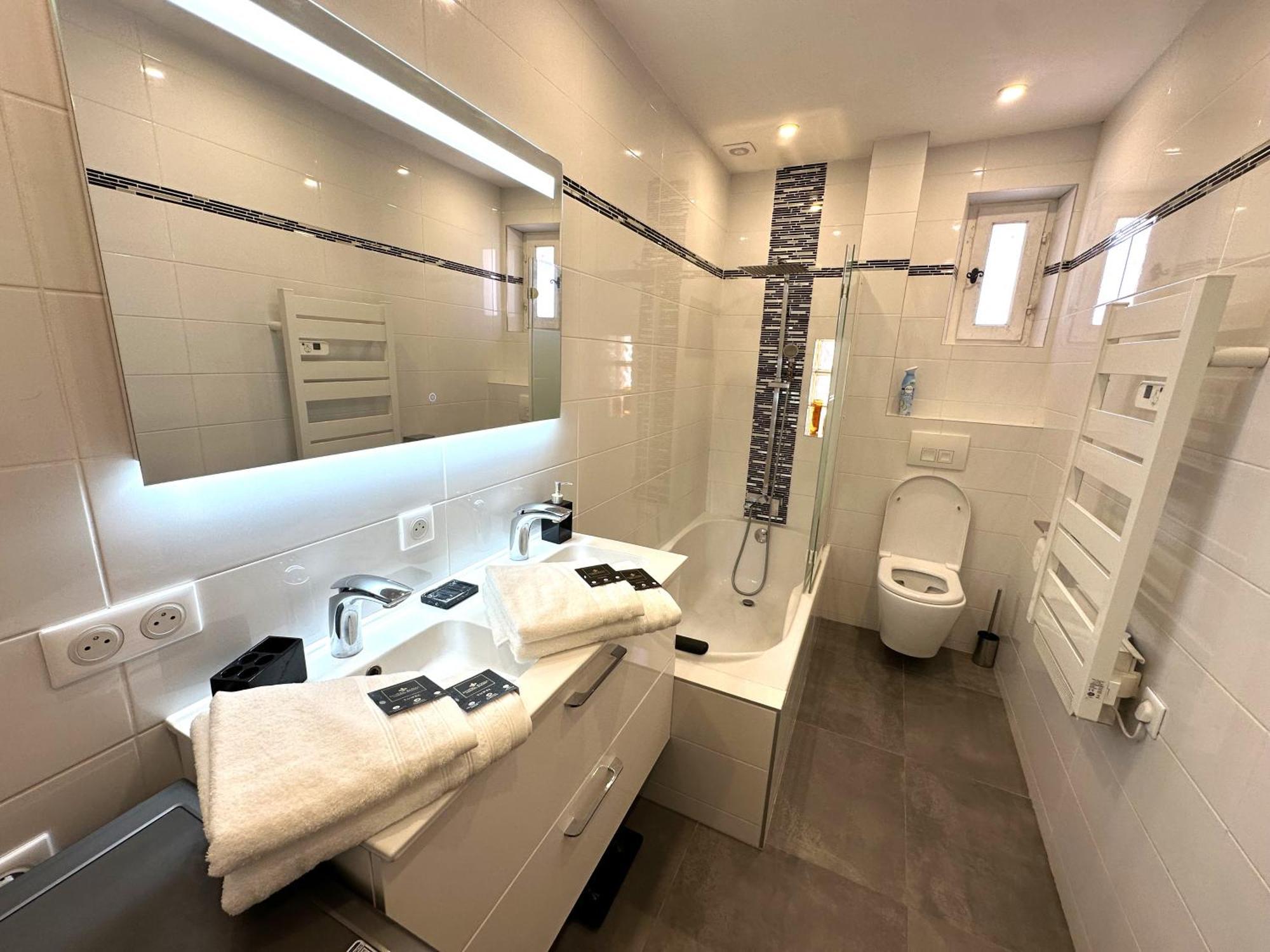 Appartement Vieux Village 빌뇌브루베 외부 사진